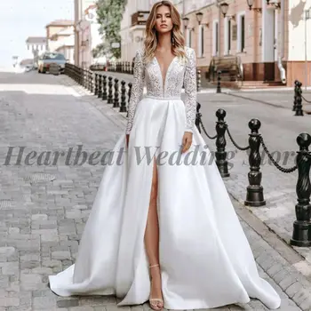 2023 Priekiniai Ritininės Vestuvių Suknelė Mados Brides-Line su Pilna Rankovėmis V-Kaklo, Backless Teismas Traukinio ir Aplikacijos Vestuvinės Suknelės